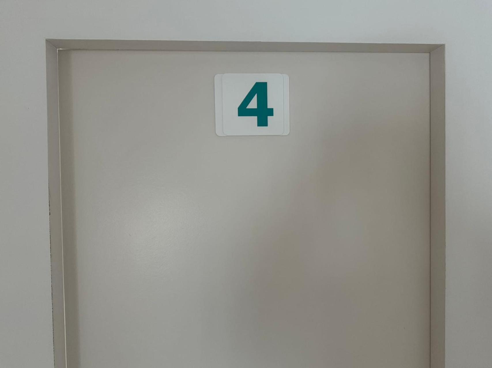 Aomo Art Space Hostel 오이라스 외부 사진